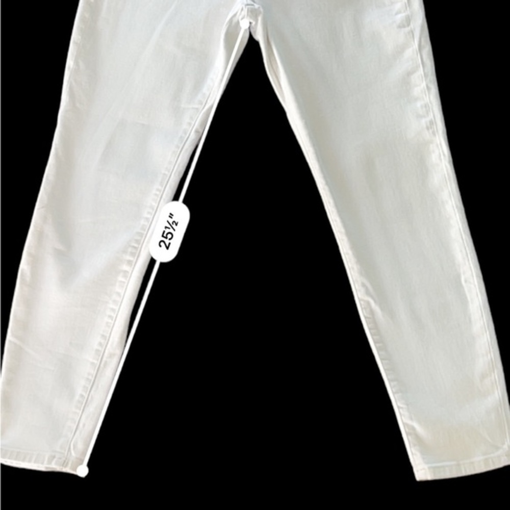 Banana Republic White Mid-Rise Skinny Denim - Picture 4 of 8